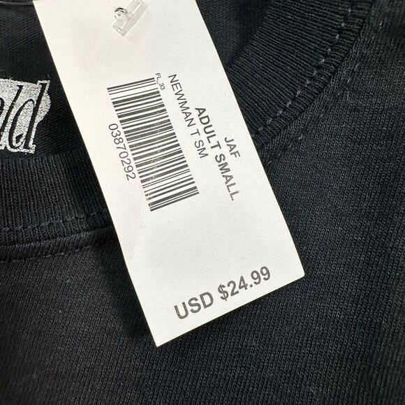 NWOT Unisex Seinfeld Black Short Sleeve Graphic Tee Shirt - Size Small - Picture 3 of 5